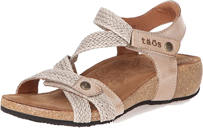 Sandals for best sale narrow feet uk